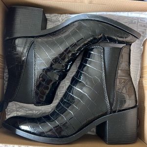 Steve Madden Black Ankle Boots